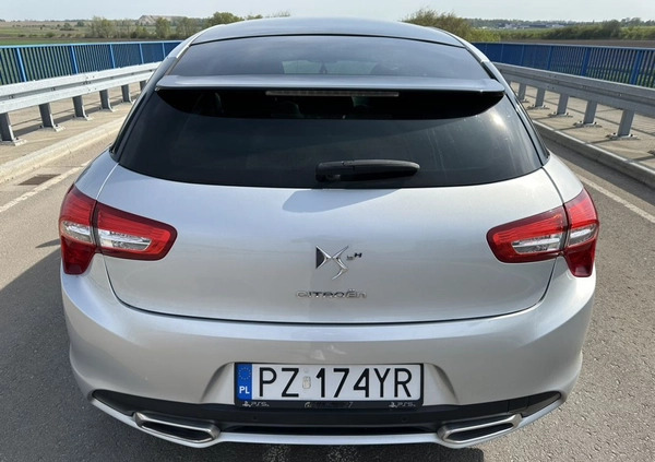 Citroen DS5 cena 33999 przebieg: 279000, rok produkcji 2012 z Poznań małe 352